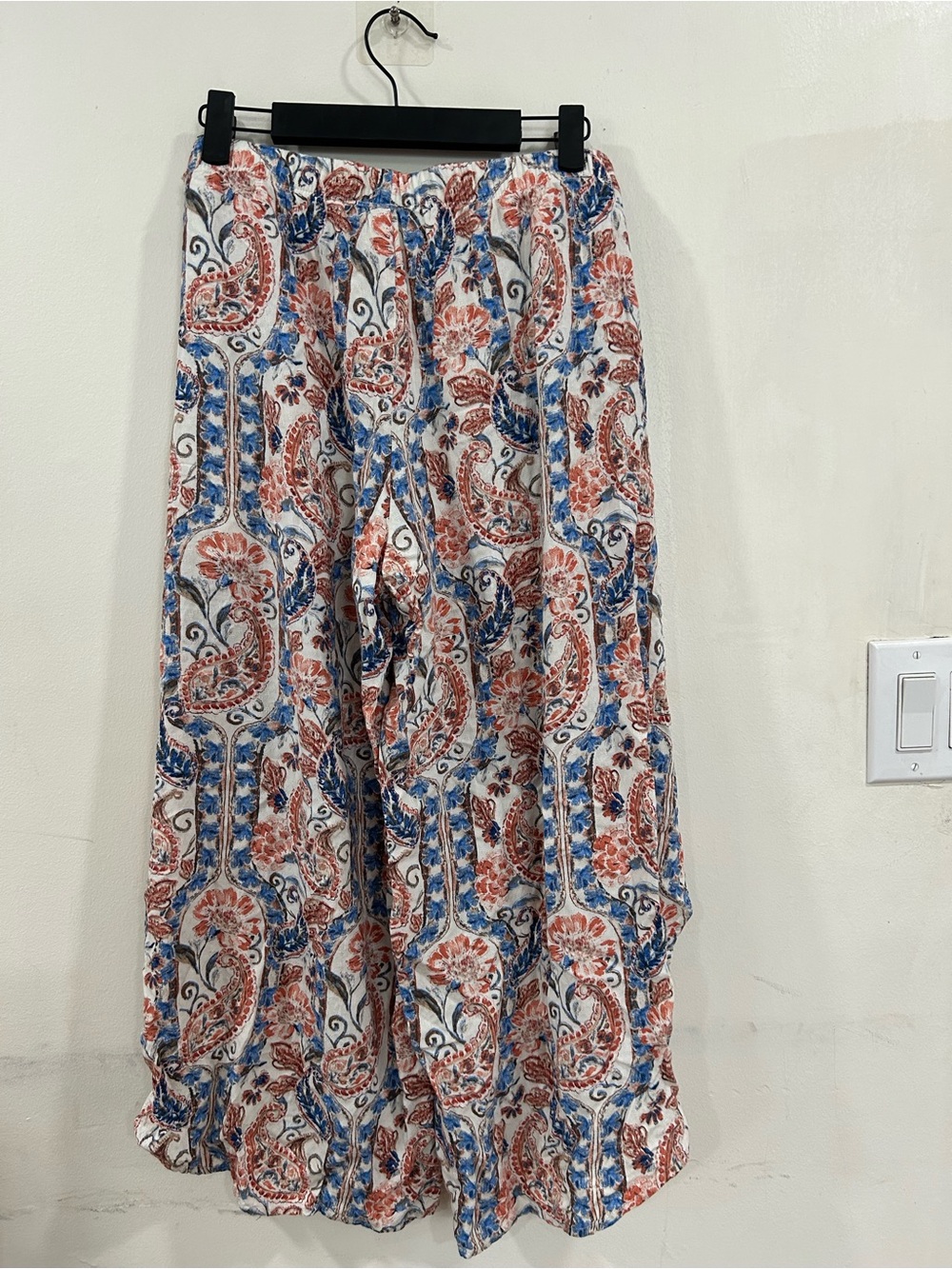 BCX  Paisley boho Floral pant - High-Low   size M - Picture 4 of 6